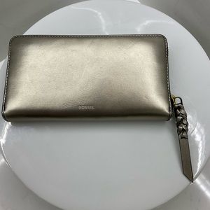 Fossil metallic zip around clutch wallet